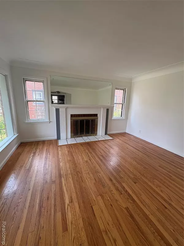 Wyandotte, MI 48192 3335,1415 13th Street