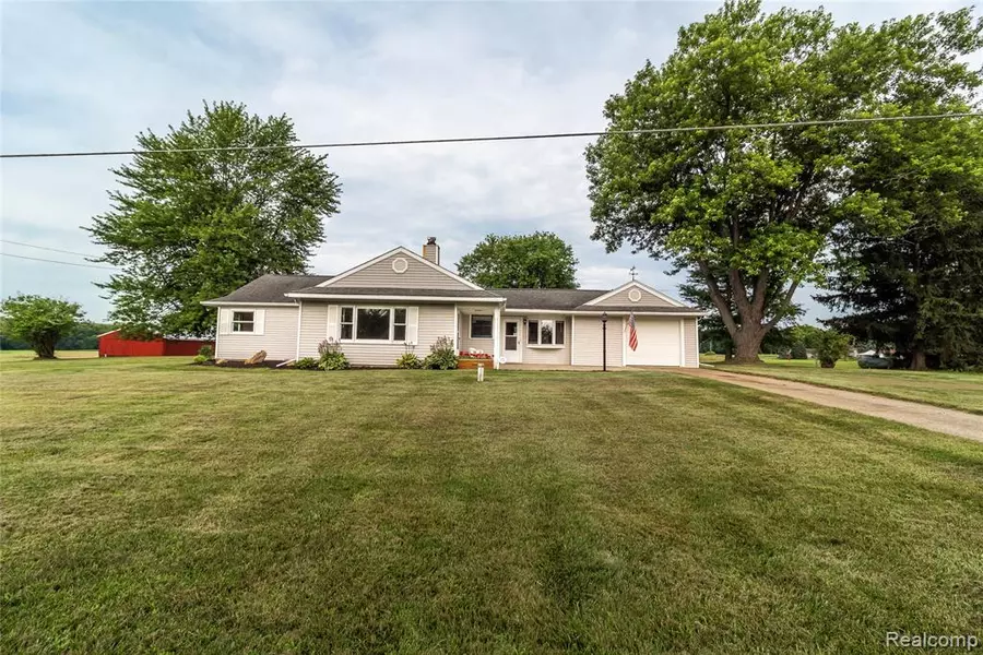 9197 Henderson Road, Otisville, MI 48463 9743