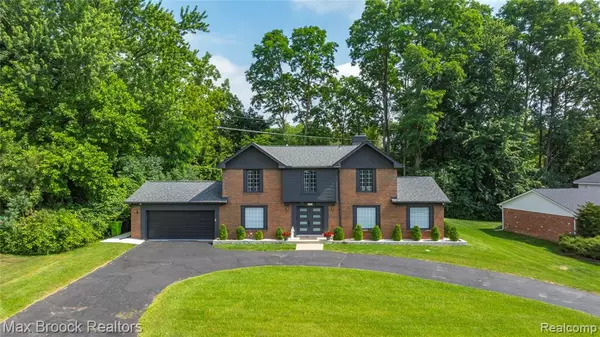 West Bloomfield, MI 48322 1775,5534 Apple Ridge Trail