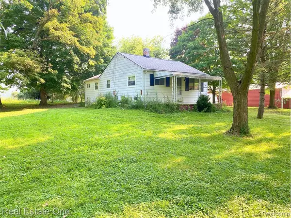 Capac, MI 48014 2510,14904 Imlay City Road