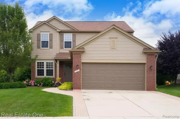 851 Deer Run Lake Road, Holly, MI 48442 1570
