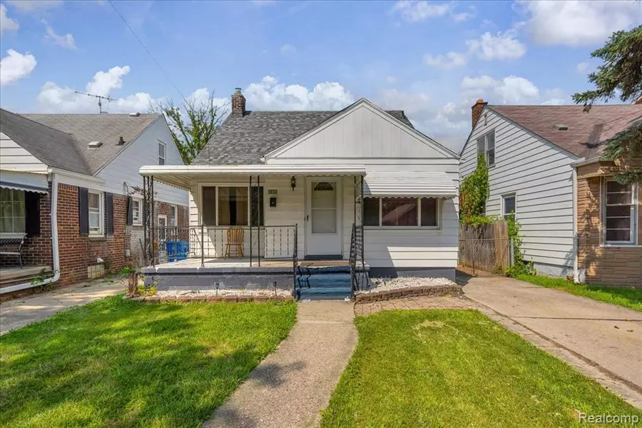 6349 Heyden Street, Dearborn Heights, MI 48127 2617