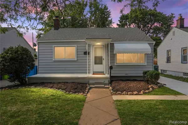 2163 Champaign Road,  Lincoln Park,  MI 48146 2578