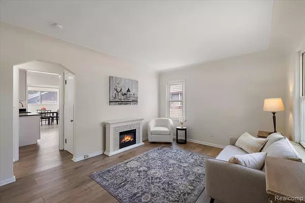 Lincoln Park, MI 48146 2817,527 Lincoln Avenue