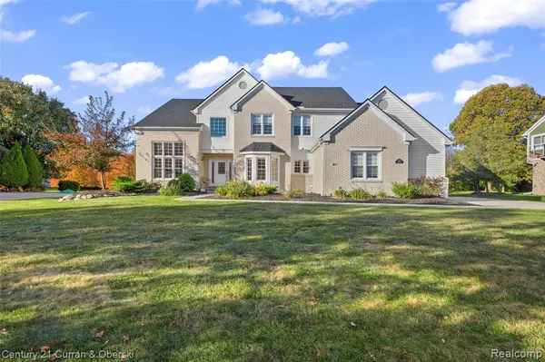 48279 Chesterfield Drive, Dearborn, MI 48187 1236