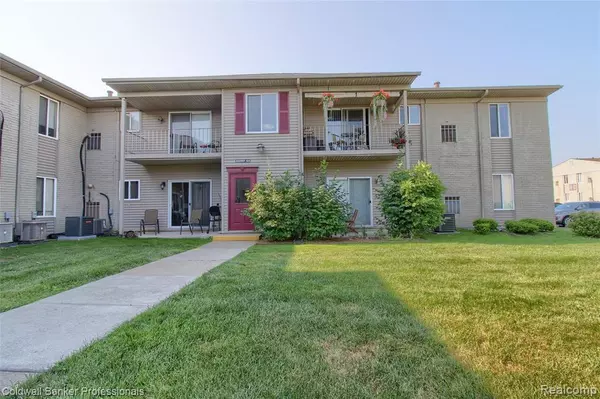 10109 Allen Pointe Drive, Allen Park, MI 48101 1697