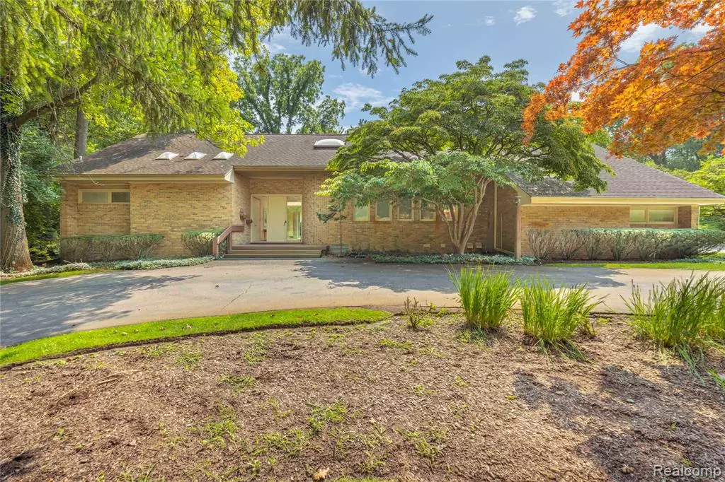 Franklin, MI 48025 1786,27261 Willowgreen Court