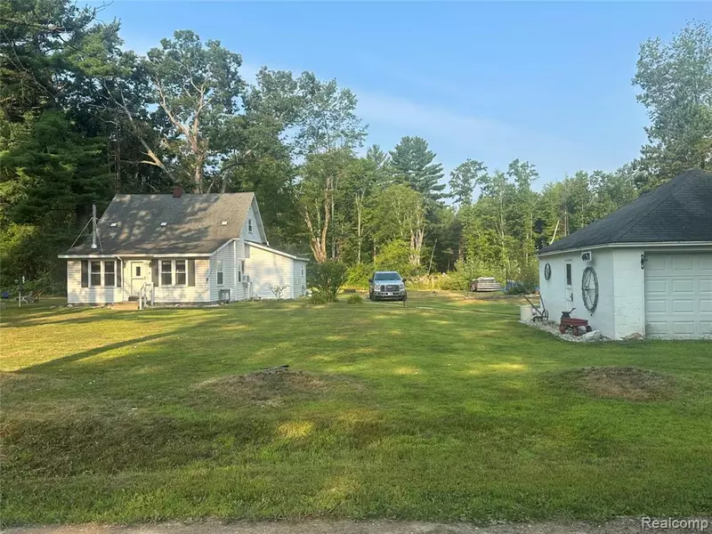 4971 Anderson Road, Muskegon, MI 49445 9536
