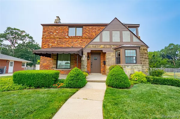2977 Military Street, Port Huron, MI 48060 6630