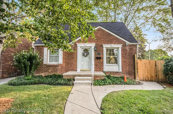 Harper Woods, MI 48225 1625,20703 Fleetwood Drive