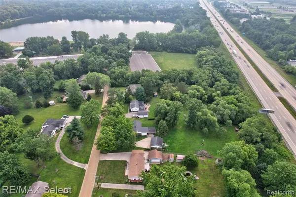 Rochester Hills, MI 48307 5447,1120 Michelson Road