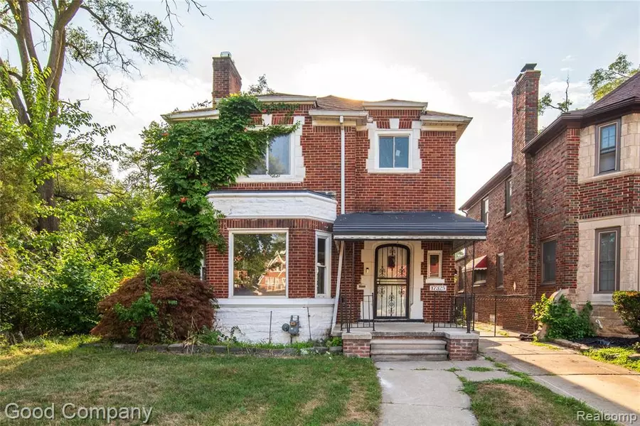 17325 Santa Barbara Drive, Detroit, MI 48221 2526