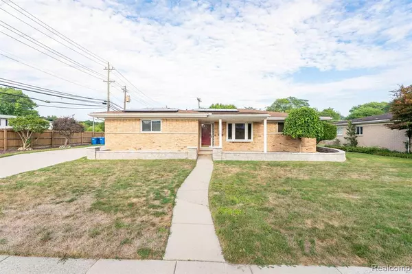 Warren, MI 48093 6125,32930 Coventry Place