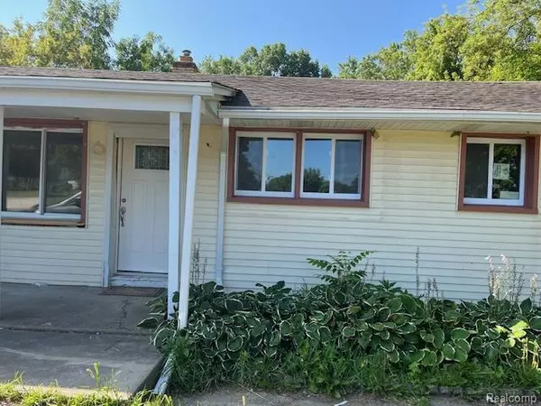 1336 E Long Lake Road, Troy, MI 48085 4956