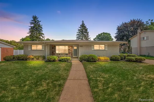 32108 Wellston Drive, Warren, MI 48093 8438