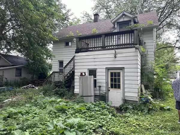 Saginaw, MI 48602 1608,914 S Harrison Street