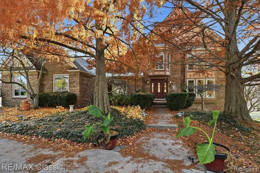 13507 Westbrook Road, Plymouth, MI 48170 2442