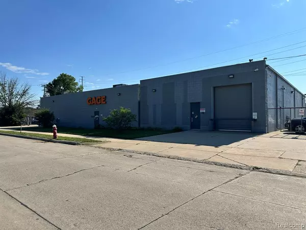 23424-23436 & 2 Amber Avenue, Warren, MI 48089
