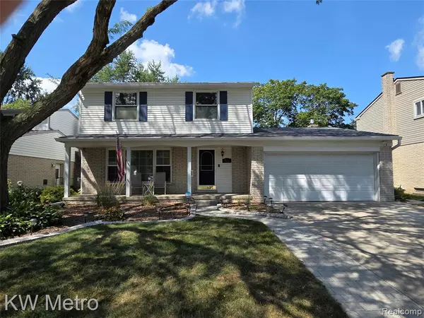 531 N Manitou Avenue, Clawson, MI 48017 1476