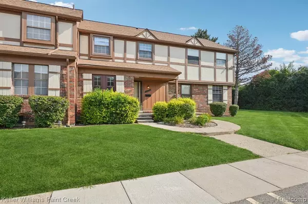 Southfield, MI 48076 2432,19610 Raleigh Circle
