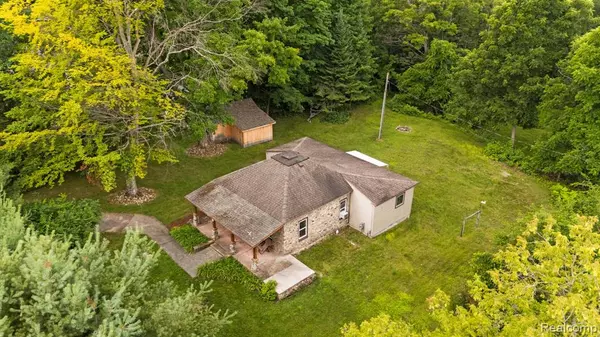 10150 S East Torch Lake Drive, Alden, MI 49612 9501