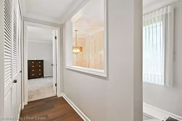 South Lyon, MI 48178 7004,6300 Brookville Road