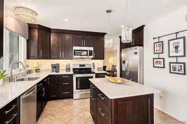 Clarkston, MI 48346 3080,6519 Horncliffe Drive