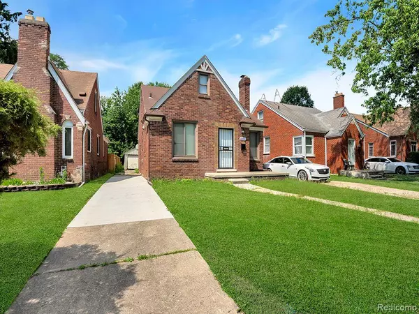 4343 GRAYTON Street,  Detroit,  MI 48224 2361