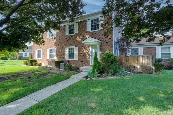23404 N Rockledge, Novi, MI 48375 3755