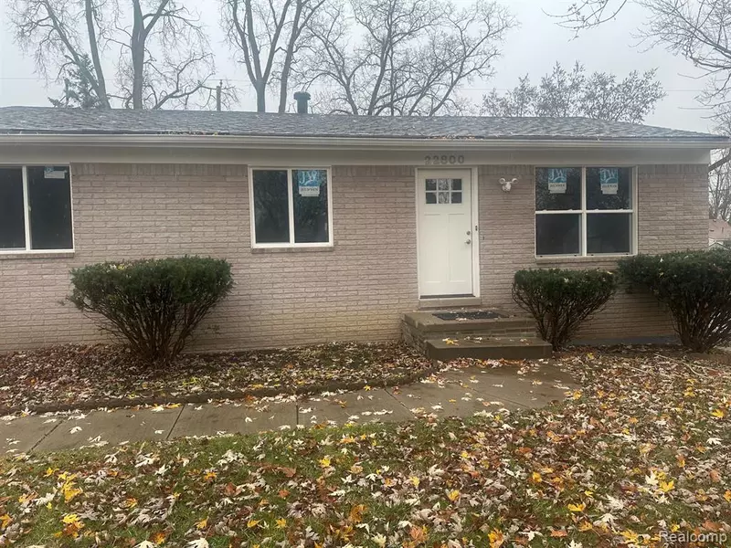 22800 PURDUE Avenue, Farmington Hills, MI 48336 3646