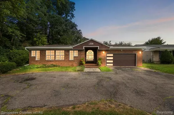 17316 Mount Vernon Street, Southfield, MI 48075 8006