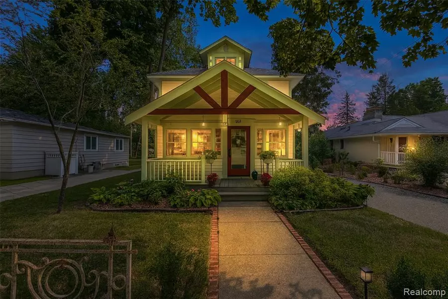 126 N Holcomb Road, Clarkston, MI 48346 1470