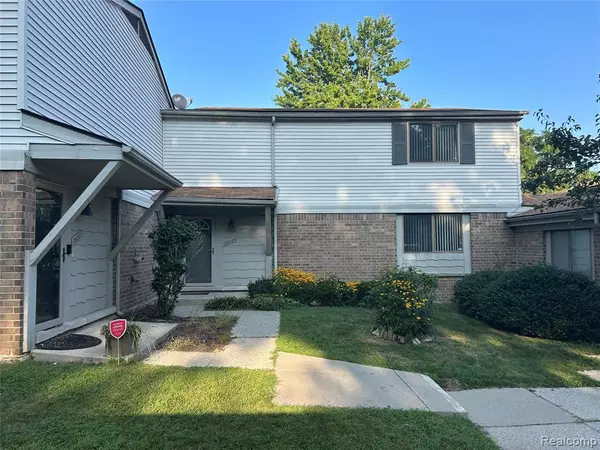 26889 Farmbrook Villa Drive, Southfield, MI 48034 5710