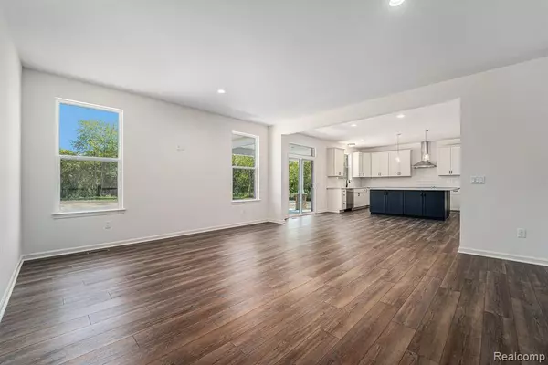 Armada, MI 48005,71714 Hidden River Drive