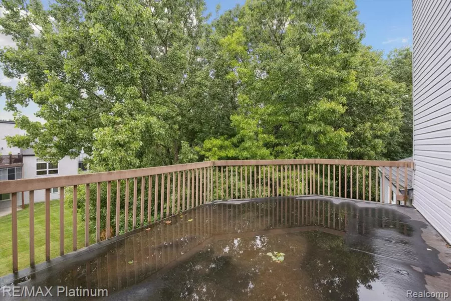 2830 Breckenridge Drive, Brighton, MI 48114 9474