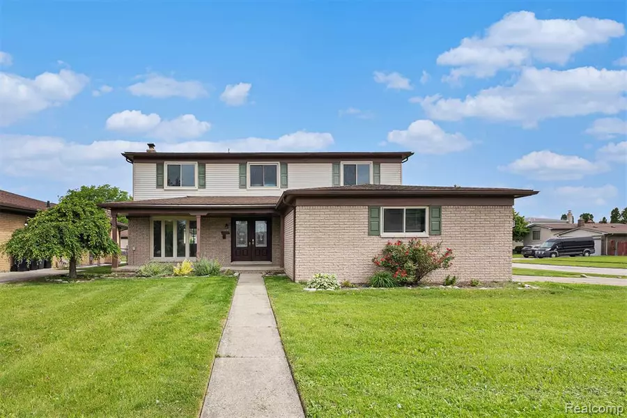 4325 Fox Hill Drive, Sterling Heights, MI 48310 3369