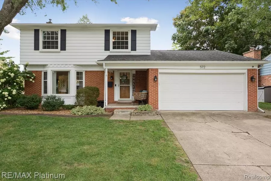 572 Old Creek Drive, Saline, MI 48176 1591