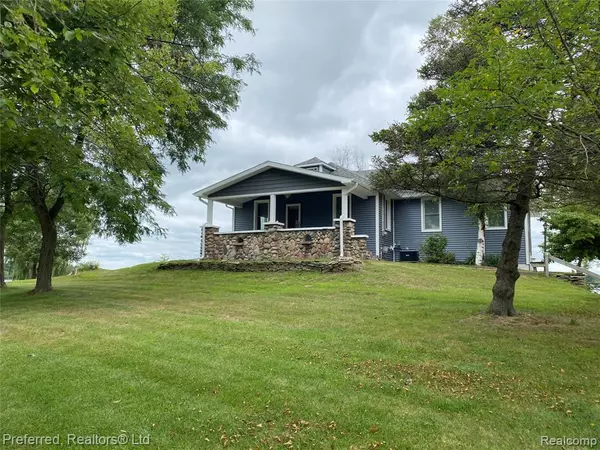 200 Simpson Street, Grass Lake, MI 49240 8902