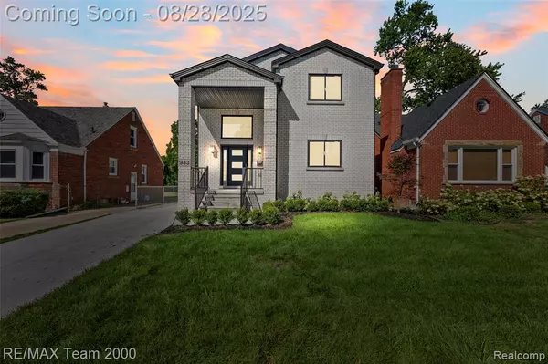 933 N Highland Street, Dearborn, MI 48128 1655