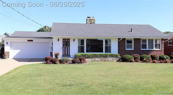 35757 Bal Clair Street, New Baltimore, MI 48047 2409