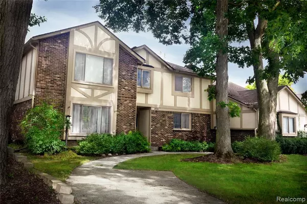 1938 Kilburn Road, Rochester Hills, MI 48306 3038