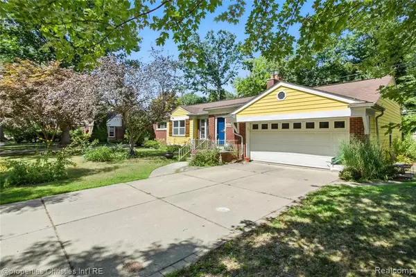 Birmingham, MI 48009 1839,2248 W Lincoln Street