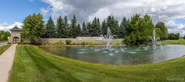 Grand Blanc, MI 48439 2684,6264 Muirfield Drive