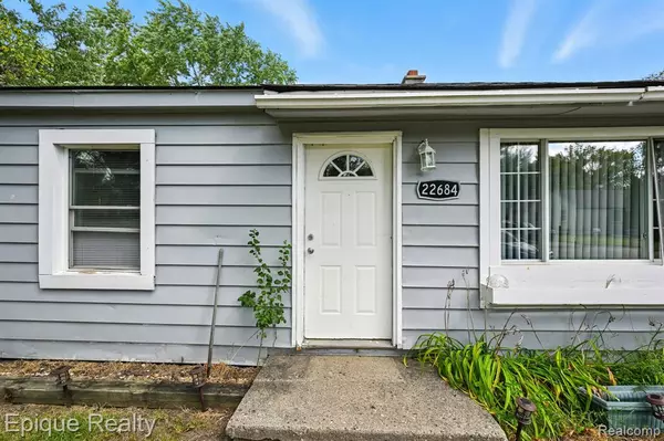 Farmington Hills, MI 48336 3657,22684 Tulane Avenue