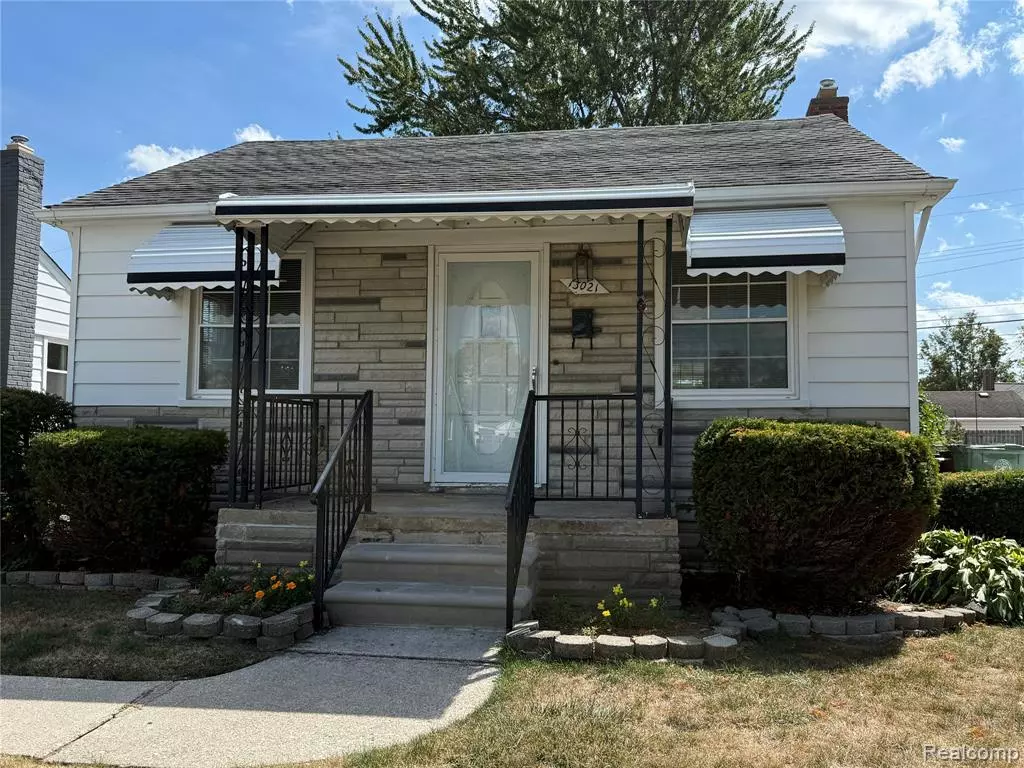 Southgate, MI 48195 1132,13021 CUNNINGHAM Street