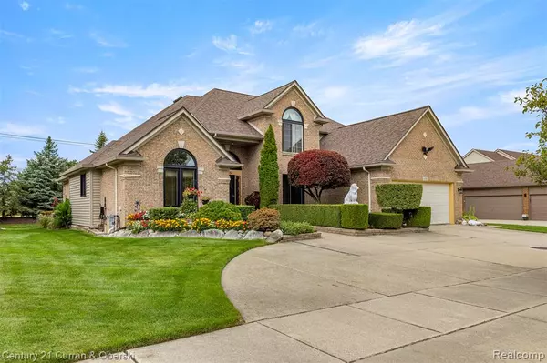 41985 Dorchester Court, Clinton Township, MI 48038 4975