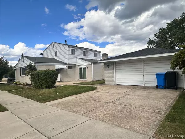 Madison Heights, MI 48071 1041,1569 W Whitcomb Avenue