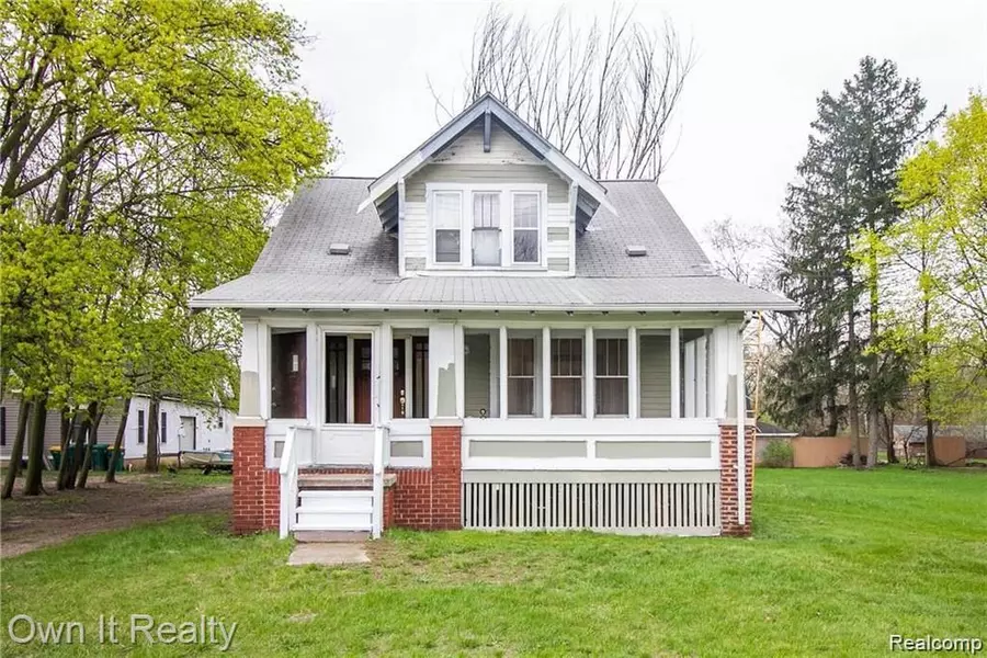 6023 Wayne Road, Romulus, MI 48174 1762