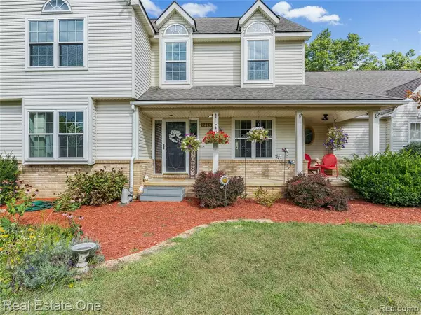 Milford, MI 48380 2794,4445 Old Warner Court