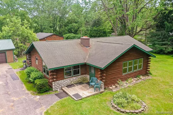 5180 Hillsboro Road, Davisburg, MI 48350 3823